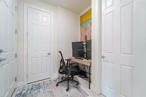 Naples, FL 34120,9406 Greyhawk TRL