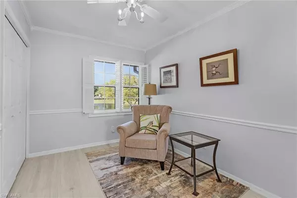 Naples, FL 34110,5010 Cedar Springs DR #202