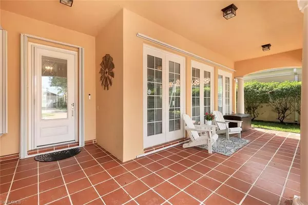 Naples, FL 34119,4338 Queen Elizabeth WAY