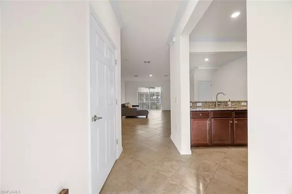 Naples, FL 34120,Address not disclosed