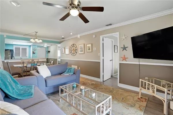 Fort Myers, FL 33907,4790 S Cleveland AVE #907