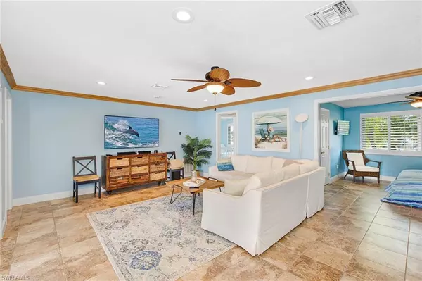 Marco Island, FL 34145,816 Manor TER