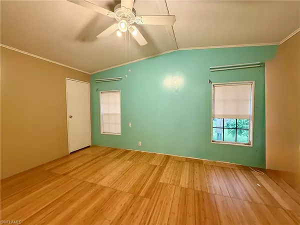 North Fort Myers, FL 33917,8243 Nault RD