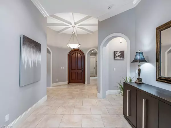 Naples, FL 34110,14810 Bellezza LN