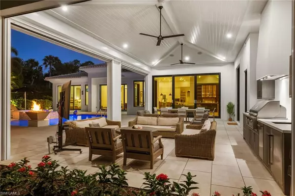 Naples, FL 34119,6441 Highcroft DR