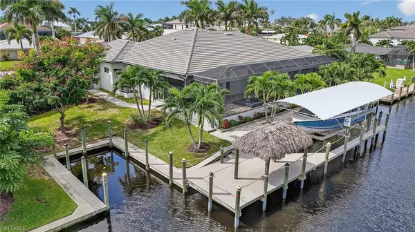 Cape Coral, FL 33904,1135 Lorraine CT