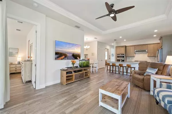 Naples, FL 34114,9016 Saint Lucia DR