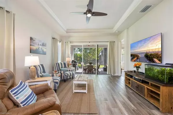 Naples, FL 34114,9016 Saint Lucia DR