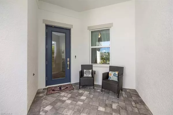 Naples, FL 34114,9016 Saint Lucia DR