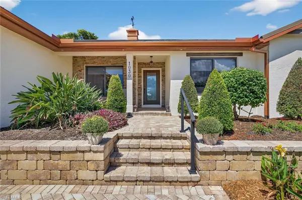 Marco Island, FL 34145,1030 HARTLEY ST