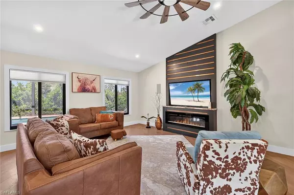 Marco Island, FL 34145,1030 HARTLEY ST