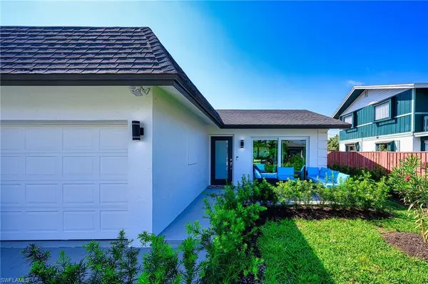 Naples, FL 34108,540 102nd AVE N