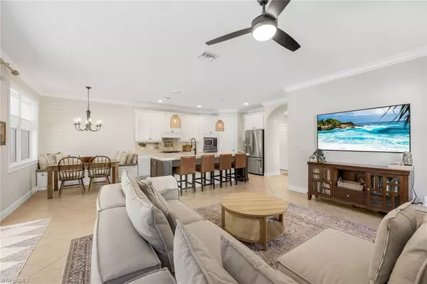 Naples, FL 34105,12631 Biscayne CT