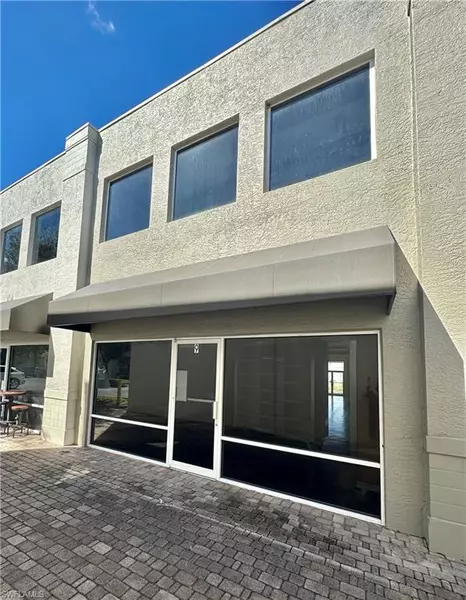 5405 Taylor RD #100-9, Naples, FL 34109