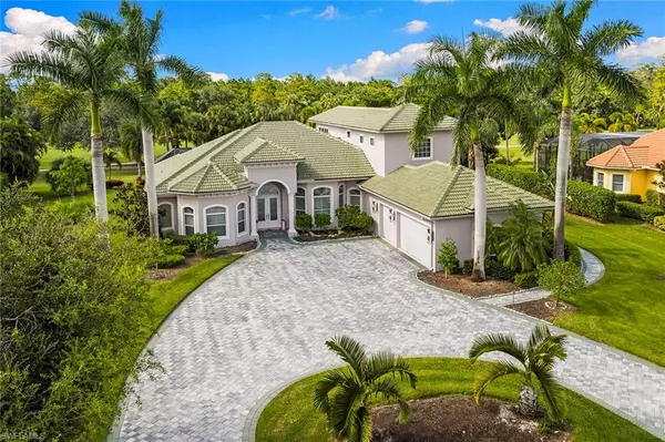 7627 Palmer CT, Naples, FL 34113