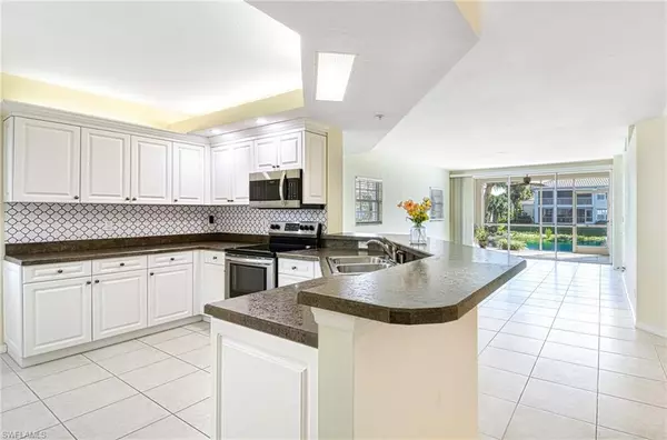 Naples, FL 34109,6804 Satinleaf RD S #101