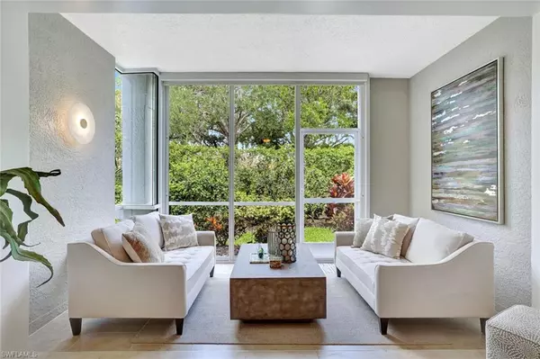 Naples, FL 34108,7087 Barrington CIR #101