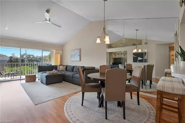 Naples, FL 34104,379 Gabriel CIR #2304