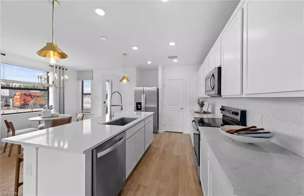 Bonita Springs, FL 34135,27889 Radiant CT