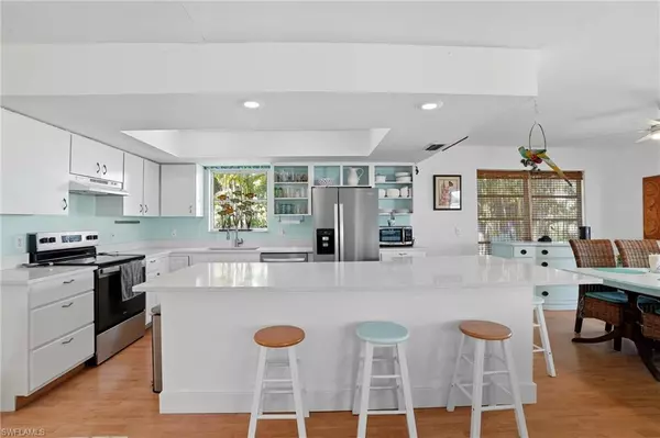Fort Myers Beach, FL 33931,364 Connecticut ST
