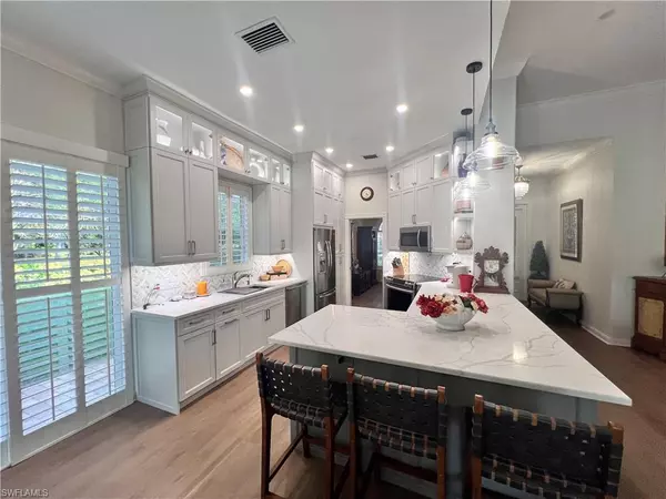 Naples, FL 34114,7651 Hernando CT