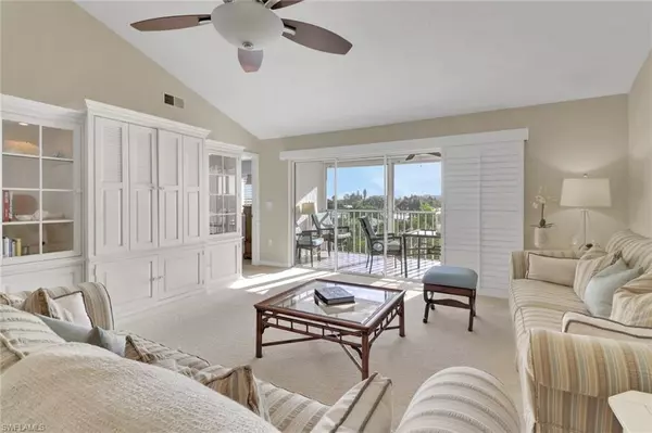 Naples, FL 34112,3061 Sandpiper Bay CIR #J303