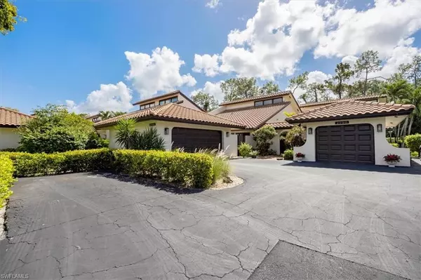 2102 Buckingham LN #U4, Naples, FL 34112