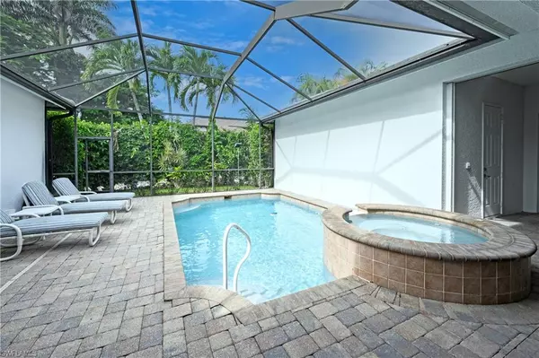 Naples, FL 34102,600 6th AVE N