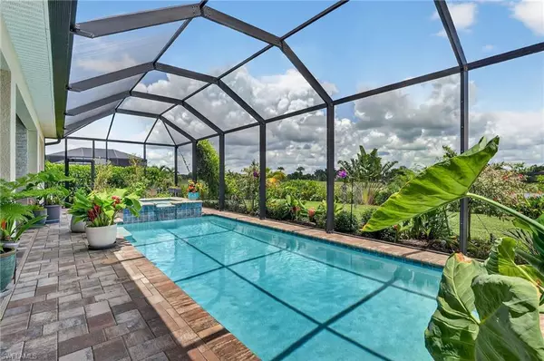 Naples, FL 34114,18725 Lake Hammock DR