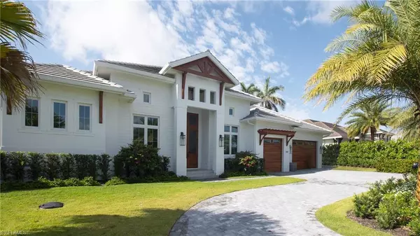 Naples, FL 34103,700 Wedge DR