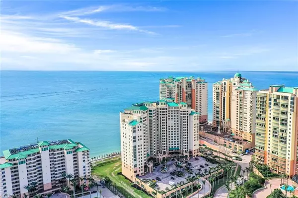 Marco Island, FL 34145,980 Cape Marco DR #1304