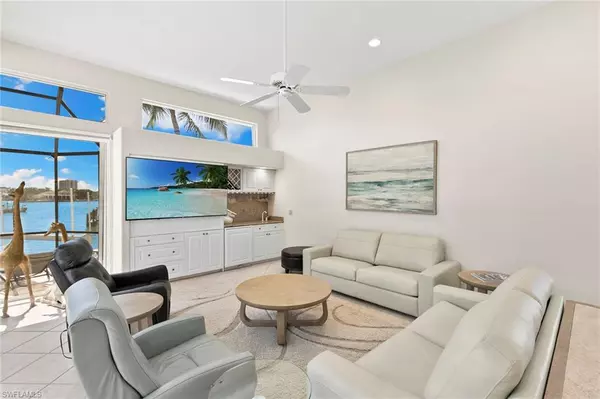 Marco Island, FL 34145,800 Arcadia CT