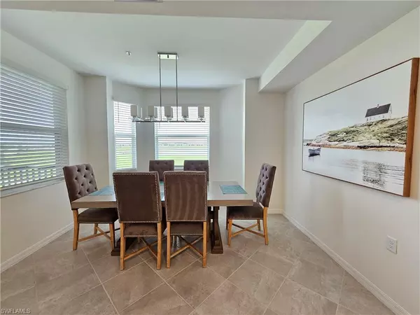 Other, FL 34142,5807 Double Eagle CIR #4627