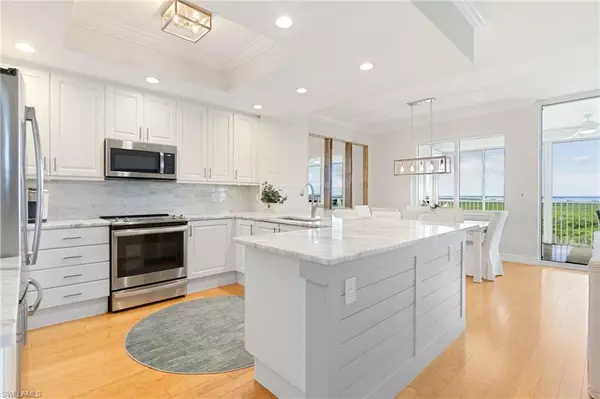 Estero, FL 33928,4751 West Bay BLVD #1002
