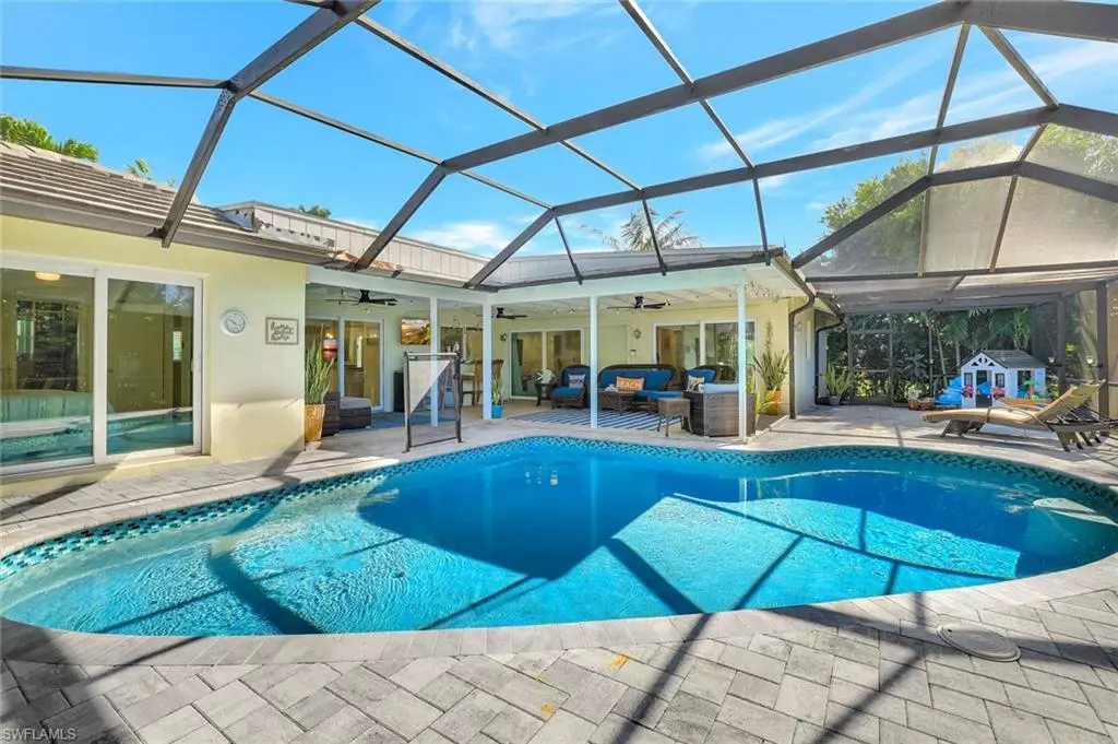 Marco Island, FL 34145,1293 Jamaica RD