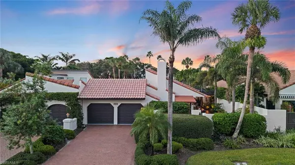 504 Tierra Mar LN E #2, Naples, FL 34108