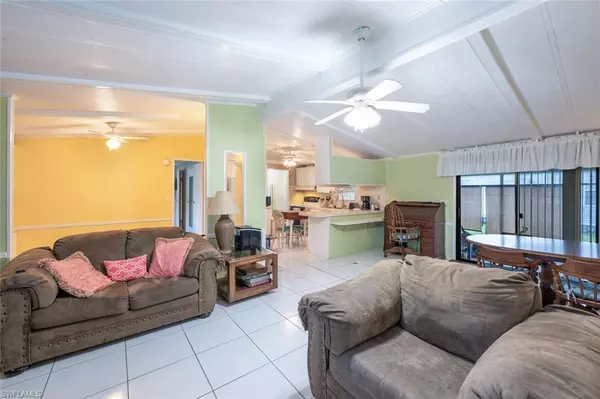 Naples, FL 34114,130 Grassy Key LN #37