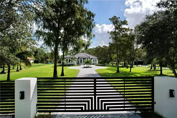 Naples, FL 34117,428 21st ST SW