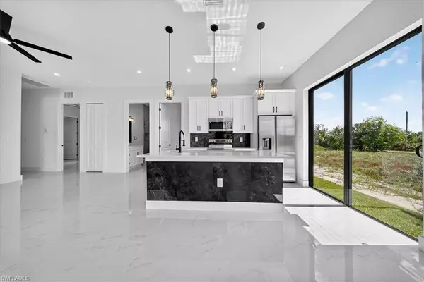 Lehigh Acres, FL 33974,845 Foxtail ST