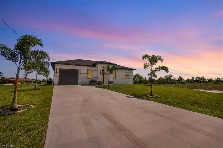 845 Foxtail ST, Lehigh Acres, FL 33974