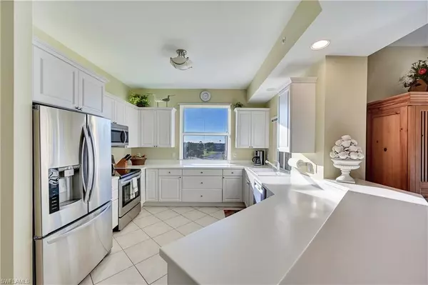 Naples, FL 34108,400 Flagship DR #403