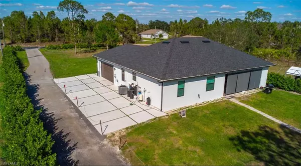 Naples, FL 34120,2406 37th AVE NE