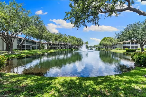 Naples, FL 34110,200 Diamond CIR #207