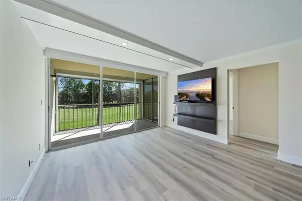 Naples, FL 34105,1083 Forest Lakes DR #6204