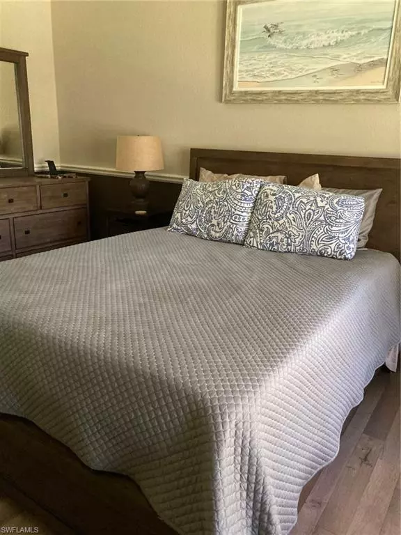 Estero, FL 33928,20321 Estero Gardens CIR #203