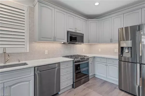 Naples, FL 34114,9134 Cherry Oaks LN #102