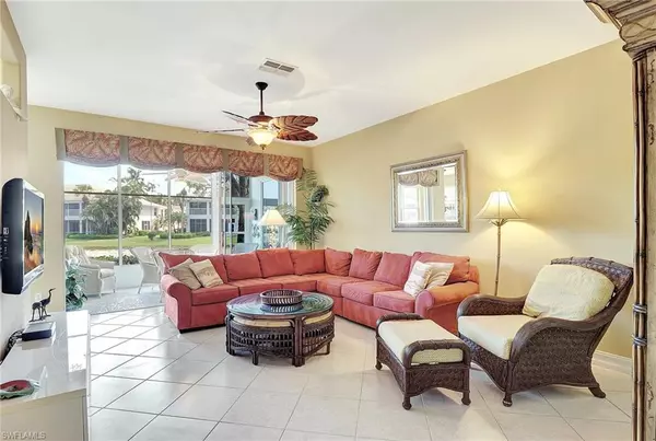 Naples, FL 34110,784 Carrick Bend CIR #101