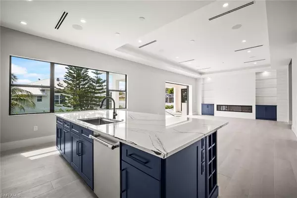Marco Island, FL 34145,1385 Merrimac AVE