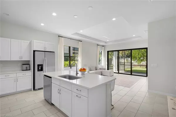 Naples, FL 34120,14720 Kingfisher LOOP