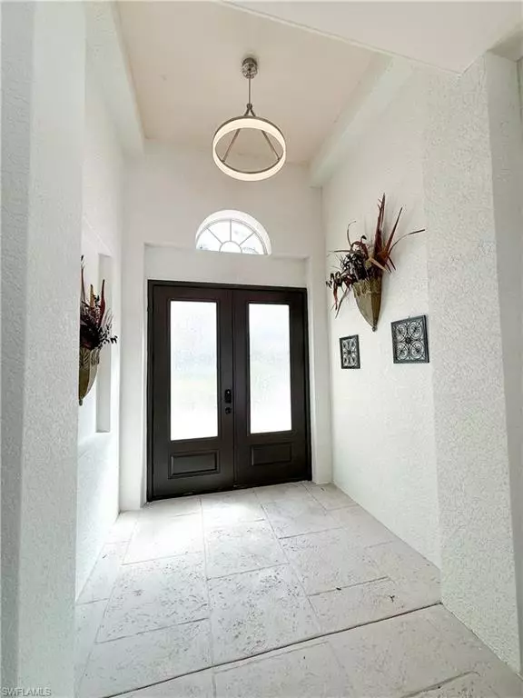 Naples, FL 34113,516 Eagle Creek DR